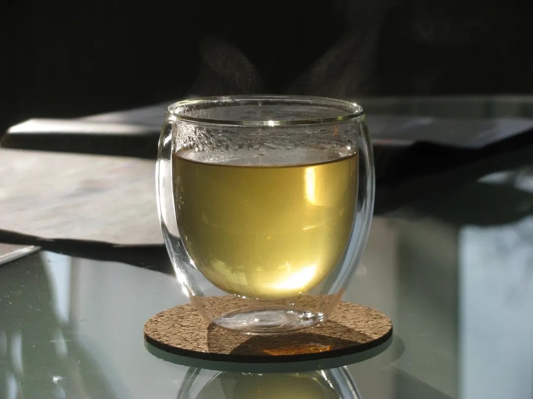 夏天最适合女人的花茶，腰肢变细，皮肤透白，气色也变得更好！