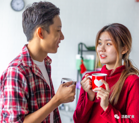 喝完水就想小便，是肾不行了吗? 医生解答: .......
