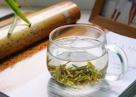 夏天喝什么排寒湿？小肚子大，爱出油 .......